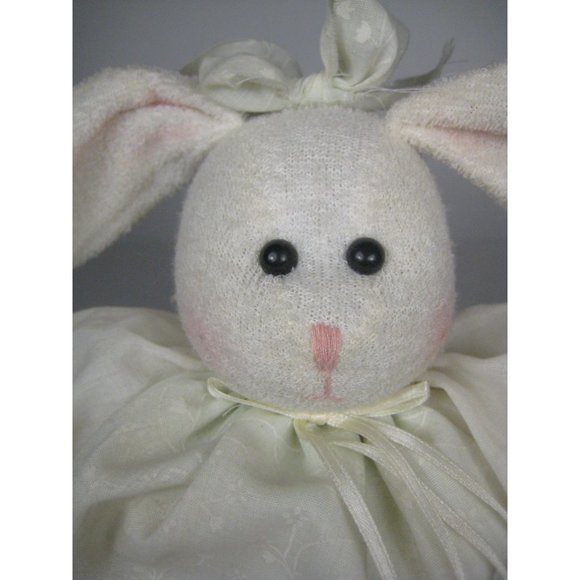 Crazy Mountain Imports Vintage Plush Bunny Rabbit Stuffed Plush - Picture 4 of 10